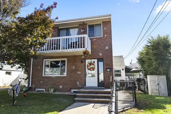 51 Charger St, Revere, MA 02151