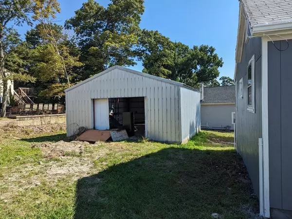 Randolph, MA 02368,21 Ely St