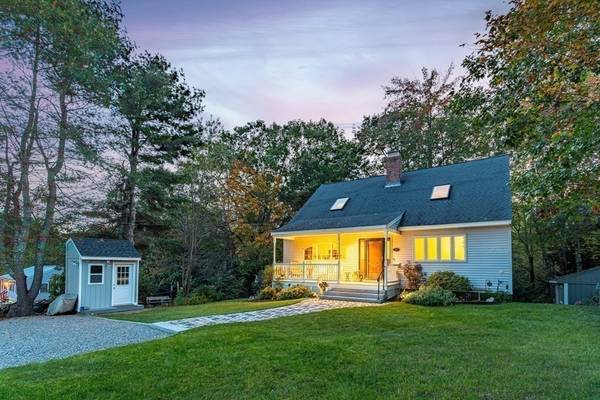 13 Iriquois Drive, Ashburnham, MA 01430