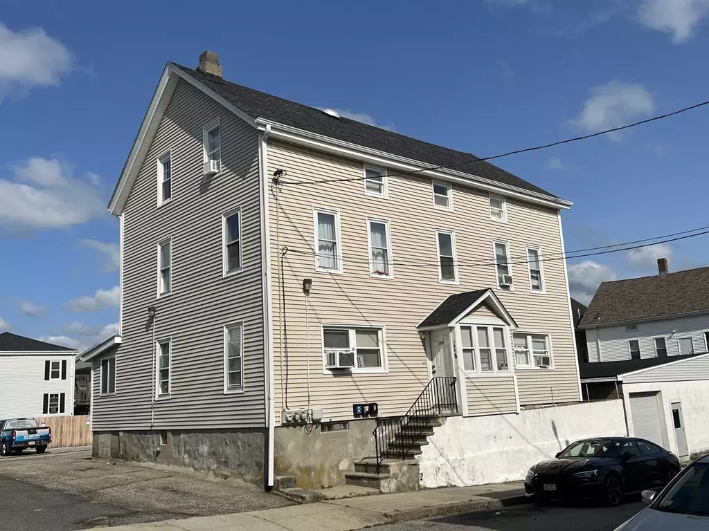 Fall River, MA 02721,189 5th St