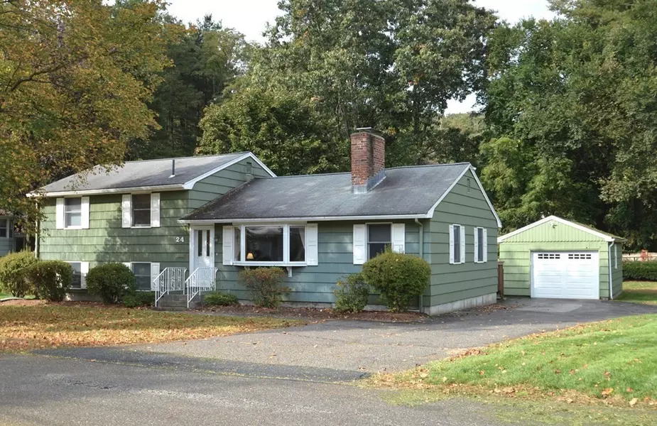 24 Harrington Rd, Framingham, MA 01701