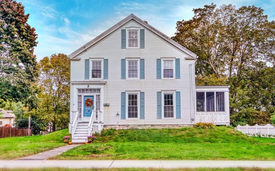 45 Ashland Street, Melrose, MA 02176