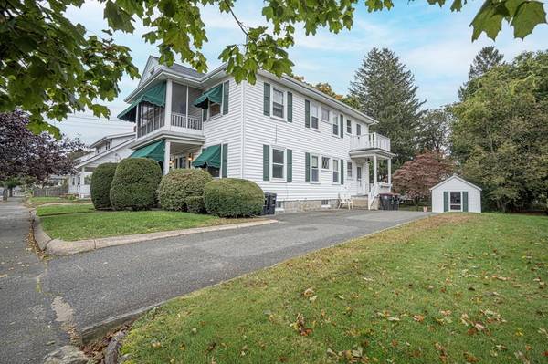 96 Manomet St, Brockton, MA 02301