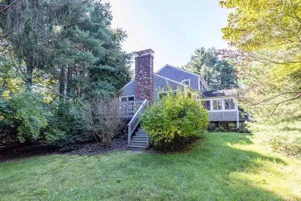 Marion, MA 02738,10 Huckleberry Way