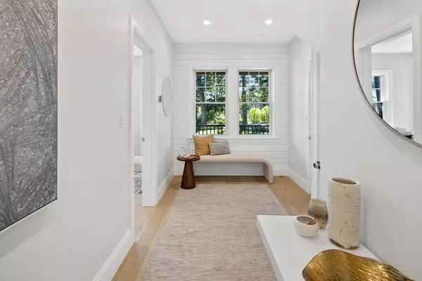 Wellesley, MA 02482,144 Linden St #A