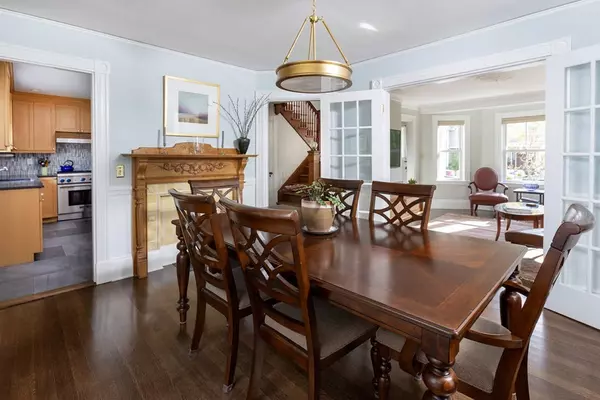 Newton, MA 02461,18 Meredith Ave
