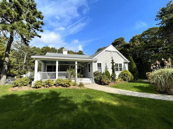 Yarmouth, MA 02673,28 Crowell Rd