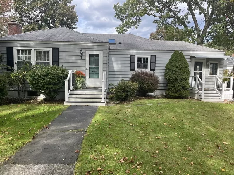 7 Asbury Rd, Worcester, MA 01602