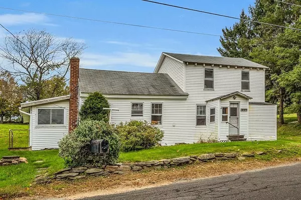 369 Old Northfield Road, Ashby, MA 01431