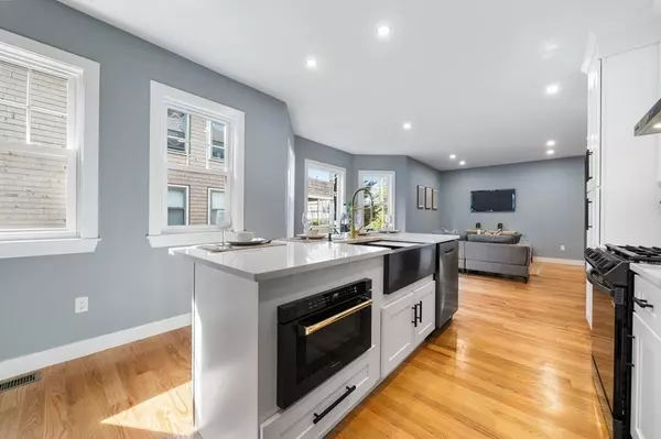 Medford, MA 02155,136 North Street #136