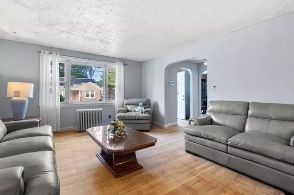 Boston, MA 02126,23 Brockton St