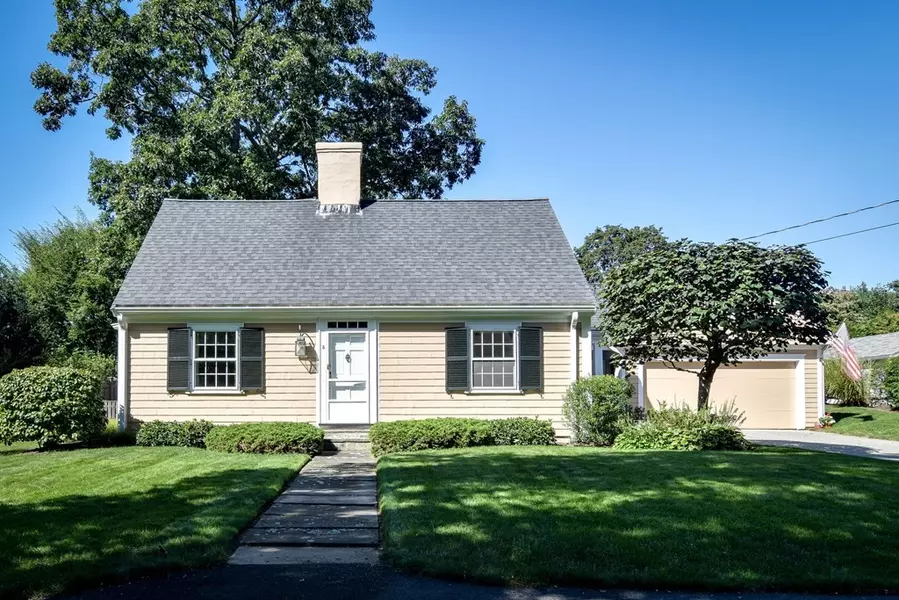 5 Hutton Rd, Dover, MA 02030