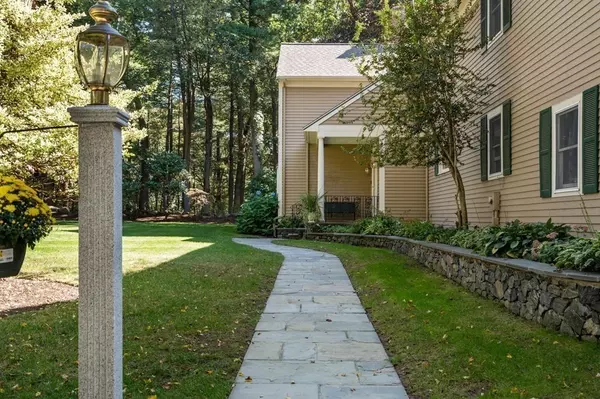 Waltham, MA 02451,4 Leslie Rd