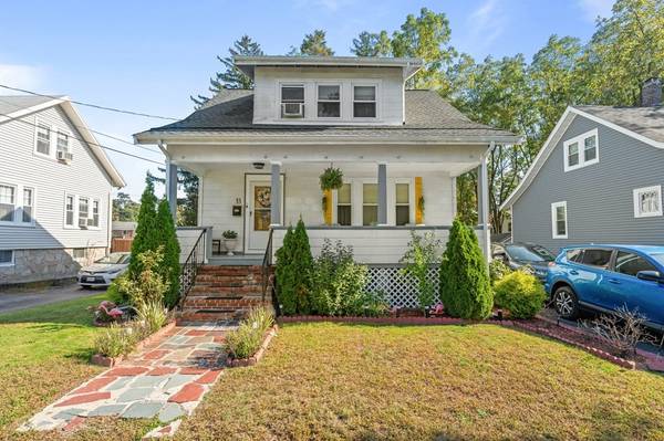 33 Overlook Ave, Brockton, MA 02301