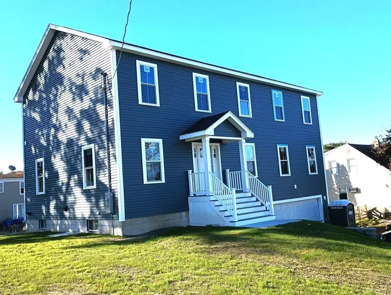 14 Avon St, Seekonk, MA 02771