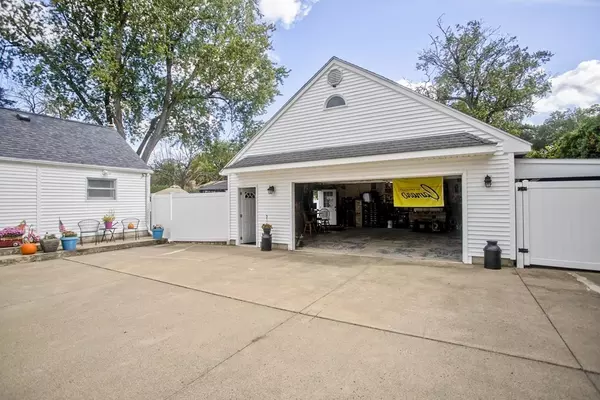 Agawam, MA 01001,43 Federal Street Ext