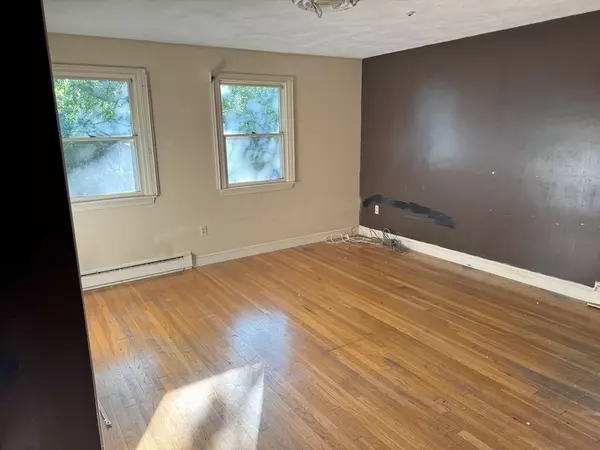 Randolph, MA 02368,87 Highland Ave