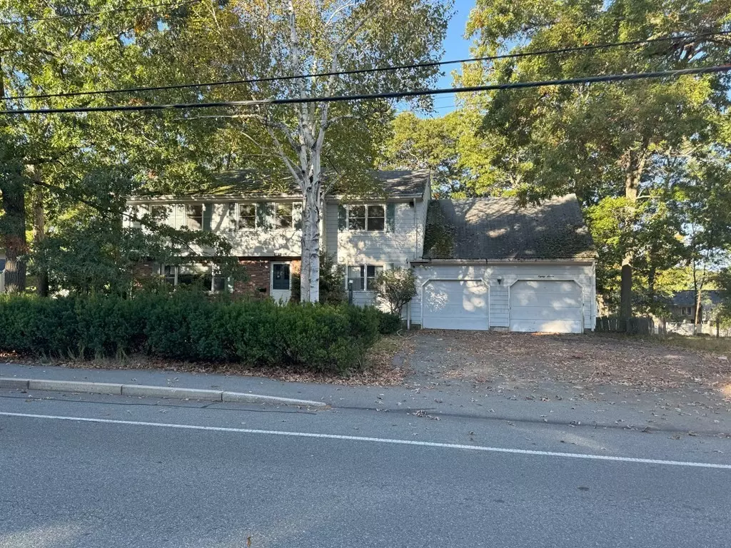 Randolph, MA 02368,87 Highland Ave