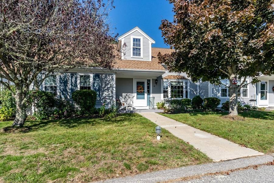 1 Melville Ct #B, Bourne, MA 02559