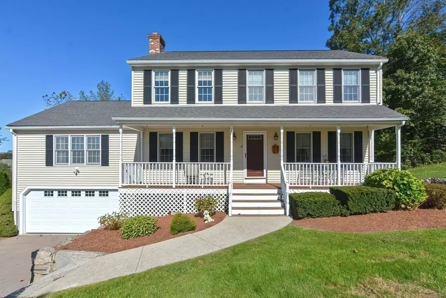 3 Moschilli Cir, Milford, MA 01757