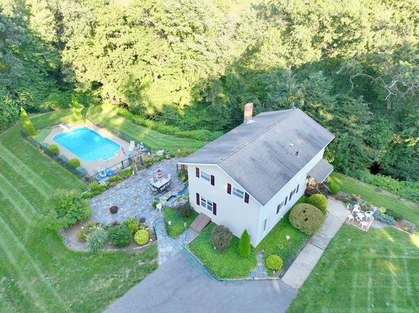 62 Long Plain Road, Whately, MA 01373