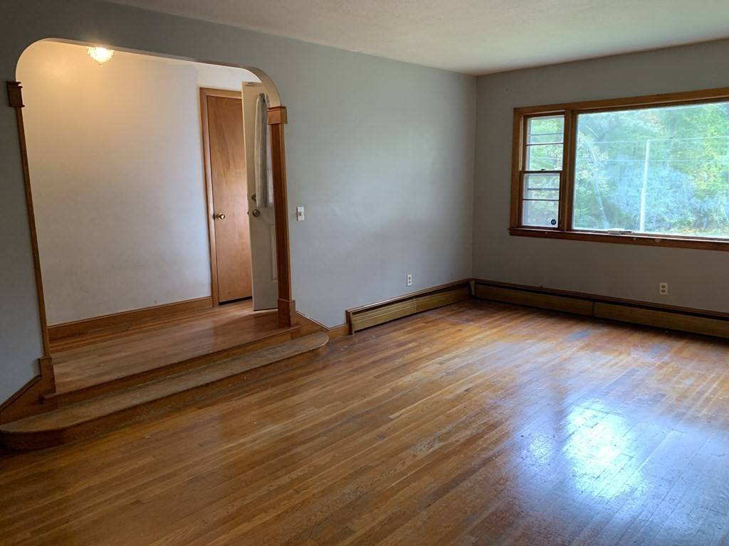 Randolph, MA 02368,12 Pine Ave