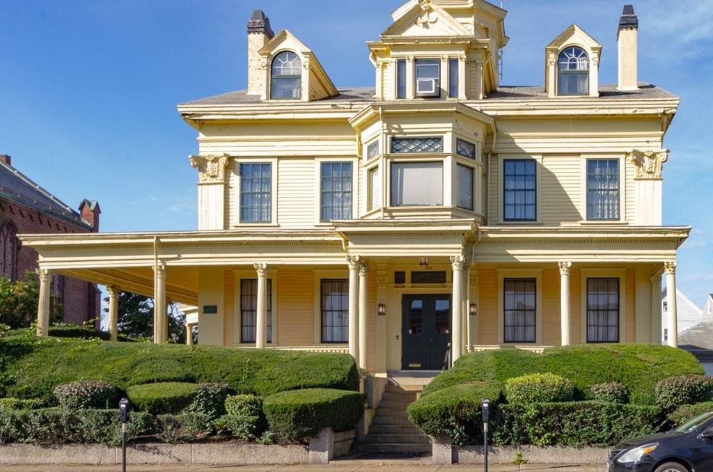 479 County St, New Bedford, MA 02740