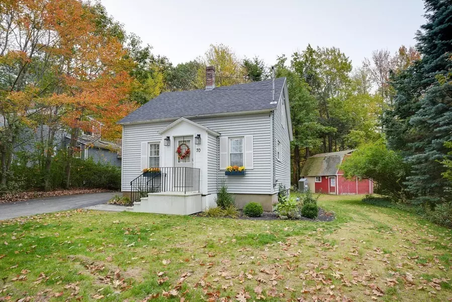 70 Banner Rd, Gardner, MA 01440