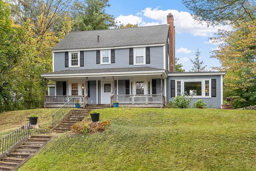 18 Warwick Rd, Gardner, MA 01440