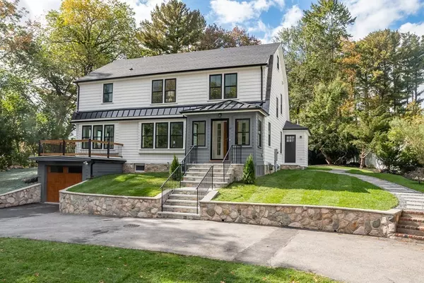 25 Francis Rd, Wellesley, MA 02482