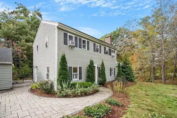 116 Lancaster Ave, Lunenburg, MA 01462