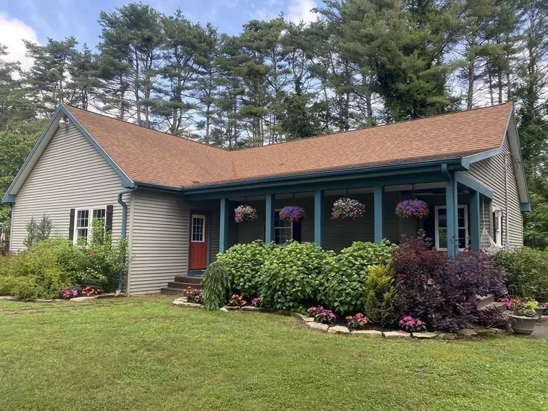 121 River Rd, Ware, MA 01082