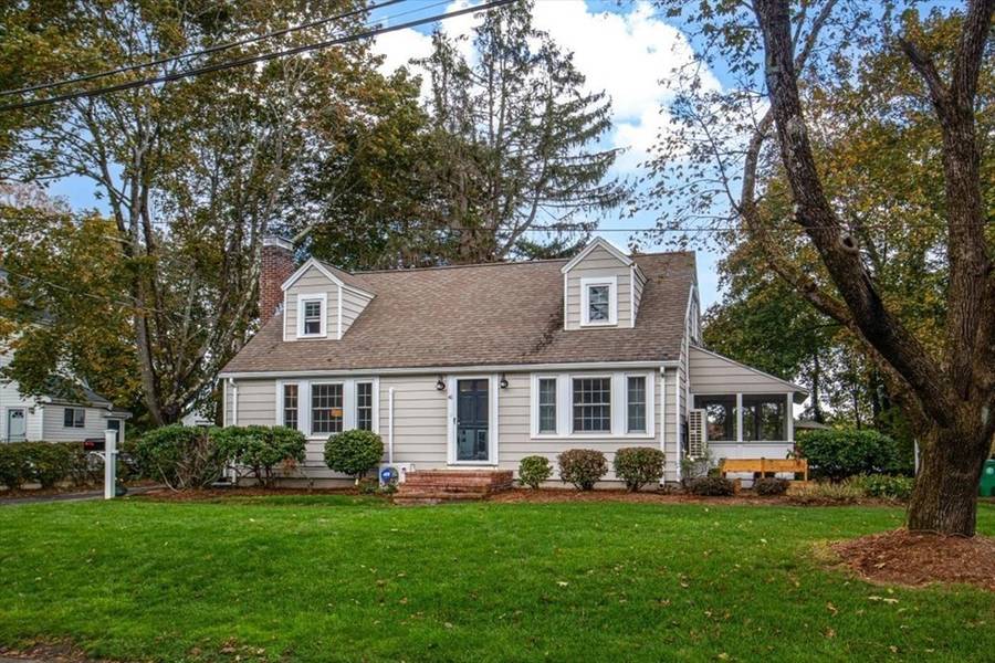 46 Westland Ave, Westwood, MA 02090