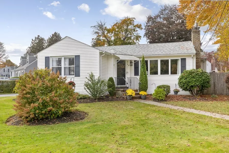 279 Lowell Street, Wakefield, MA 01880