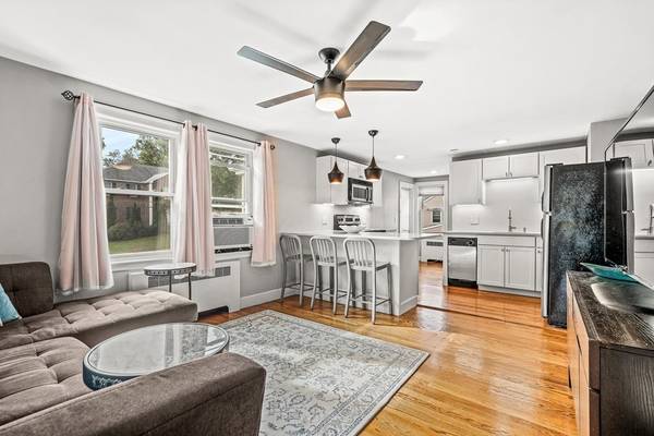 186 Vernon St #2, Wakefield, MA 01880