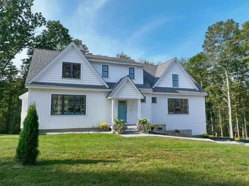 64 Bridge Street, West Newbury, MA 01985