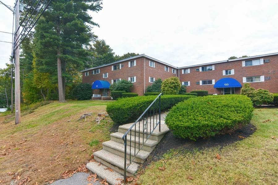 131 Creek #4, Wrentham, MA 02093