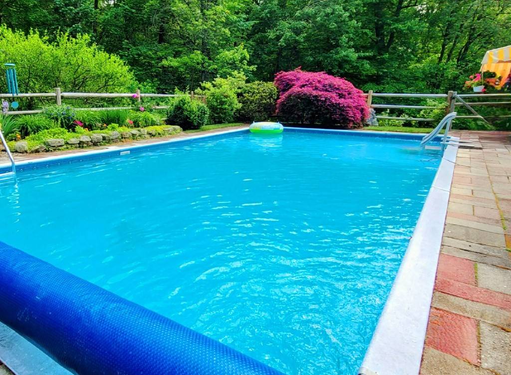 Chelmsford, MA 01824,7 Rack Rd