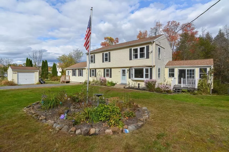 381 South St, Warren, MA 01083