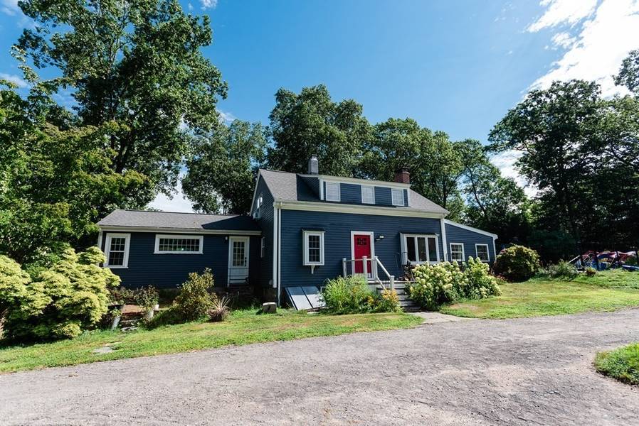 189 Reservoir Ave, Rehoboth, MA 02769