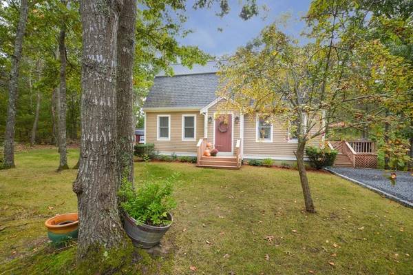 11 Deer Hollow Rd, Sandwich, MA 02644