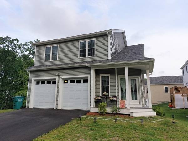 140 Crownshield Ave #140, Uxbridge, MA 01569