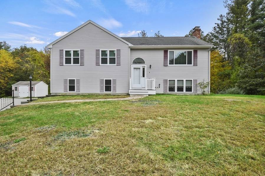 34 Intervale Road, Dudley, MA 01571