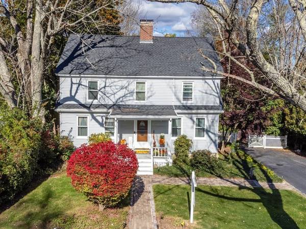 13 Sunset Ave, West Bridgewater, MA 02379