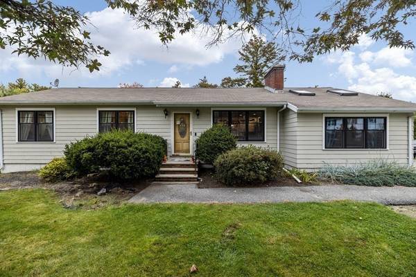 4 University Lane, Billerica, MA 01821