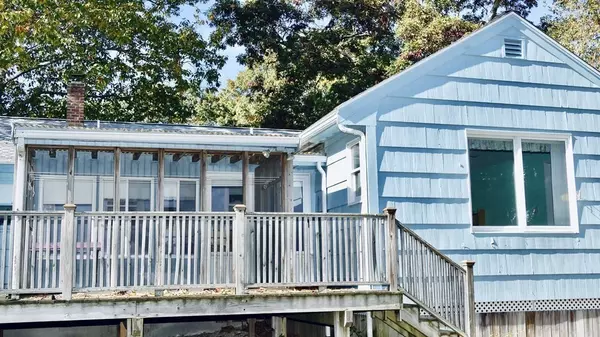 Randolph, MA 02368,18 Glen Lane