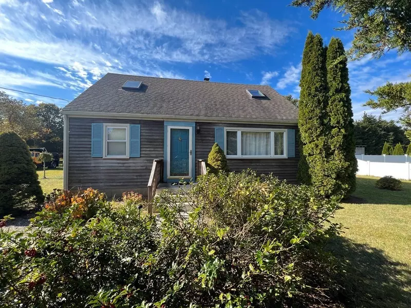 100 Old Colony Lane, Marshfield, MA 02050