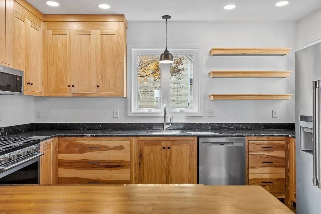 Leominster, MA 01453,51 Washington St