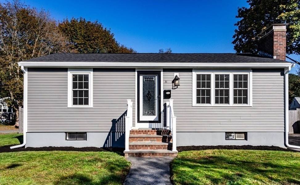 31 Longmeadow Rd, Beverly, MA 01915