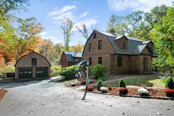 Lincoln, MA 01773,104 Lincoln Road